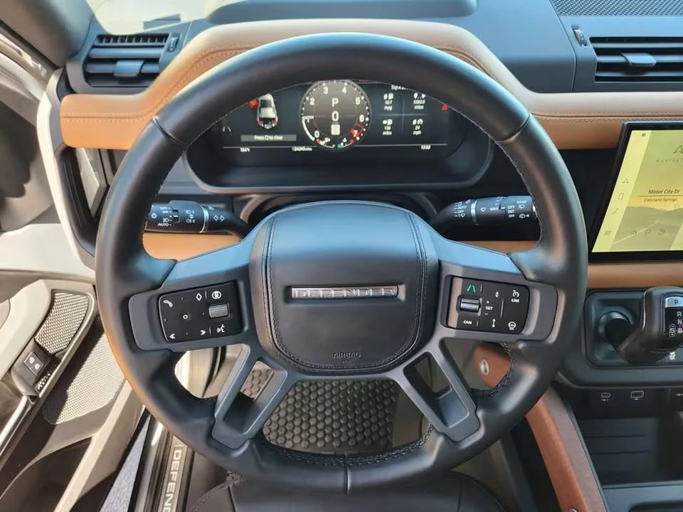 2024 Land Rover Defender L663 - Image 11 of 15