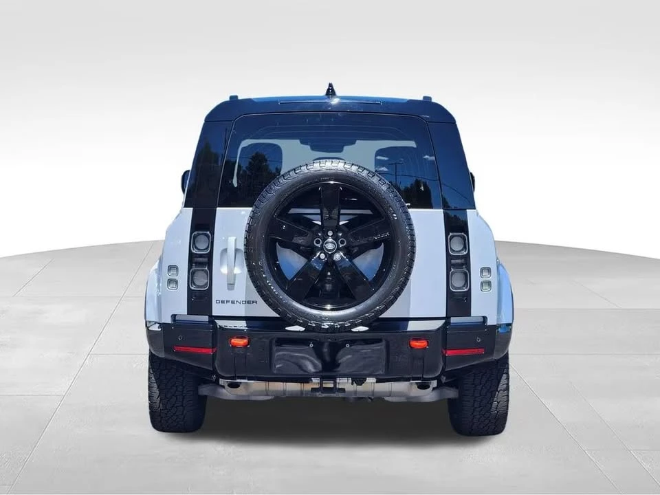 2024 Land Rover Defender L663 - Image 4 of 15