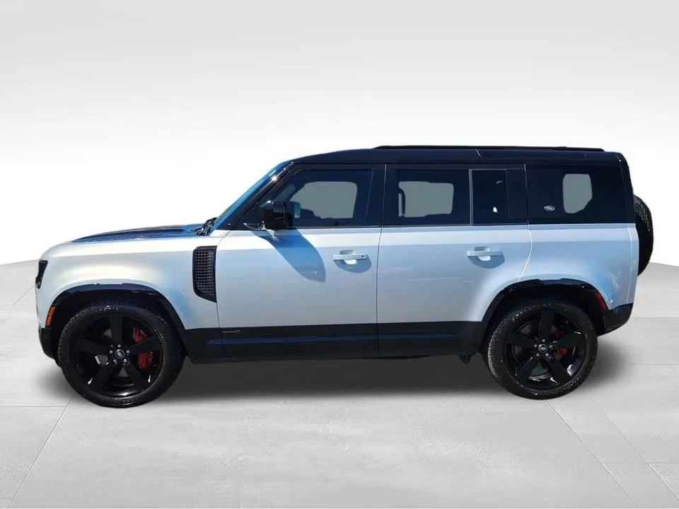 2024 Land Rover Defender L663 - Image 3 of 15