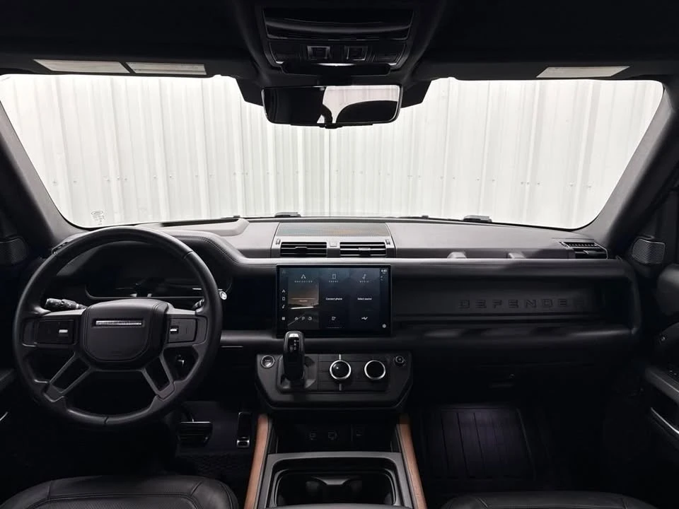 2024 Land Rover Defender L663 - Image 4 of 16