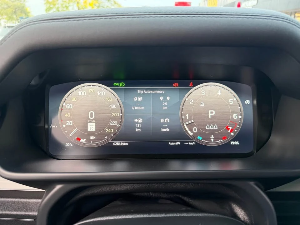 2024 Land Rover Defender L663 - Image 20 of 20