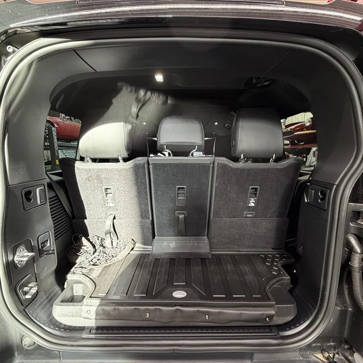 2024 Land Rover Defender L663 - Image 16 of 19