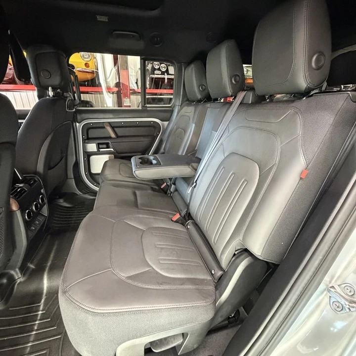 2024 Land Rover Defender L663 - Image 7 of 19