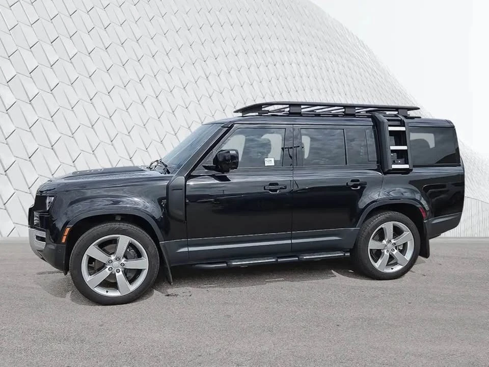 2024 Land Rover Defender L663 - Image 3 of 19
