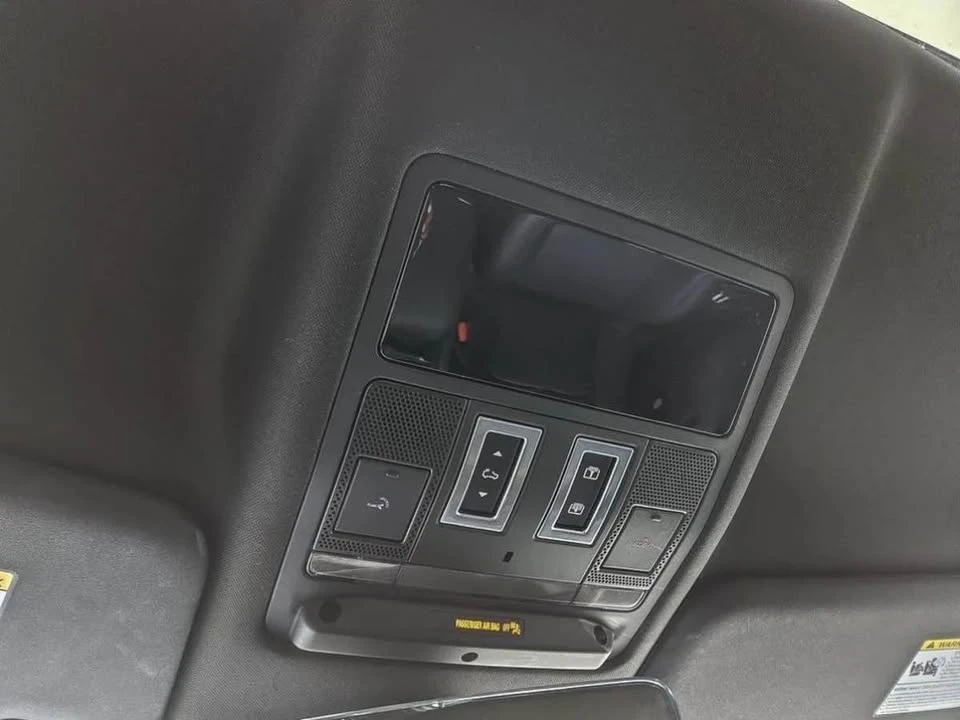2024 Land Rover Defender L663 - Image 13 of 19