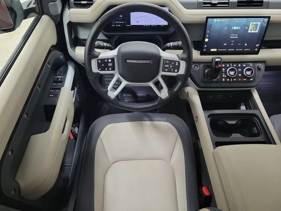 2024 Land Rover Defender L663 - Image 16 of 20
