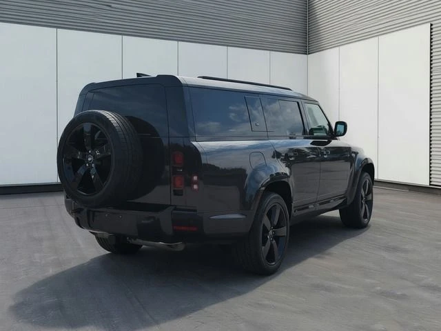 2024 Land Rover Defender L663 - Image 4 of 20
