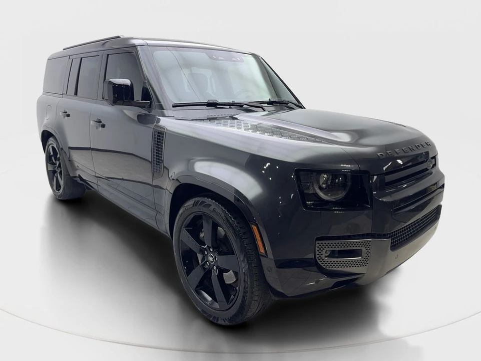 2024 Land Rover Defender L663 - Image 4 of 21