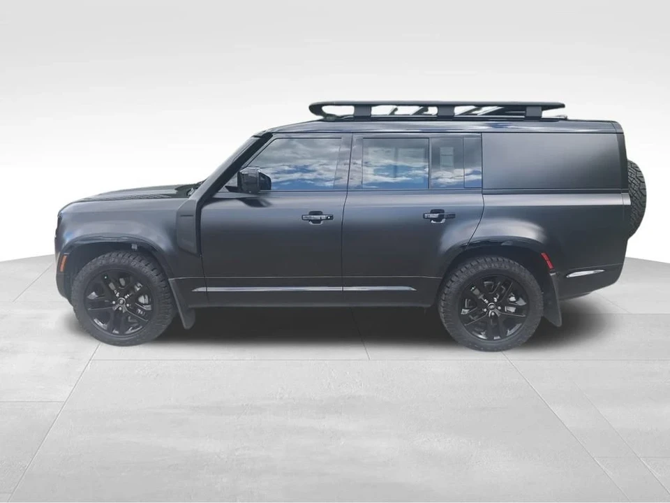 2024 Land Rover Defender L663 - Image 2 of 12