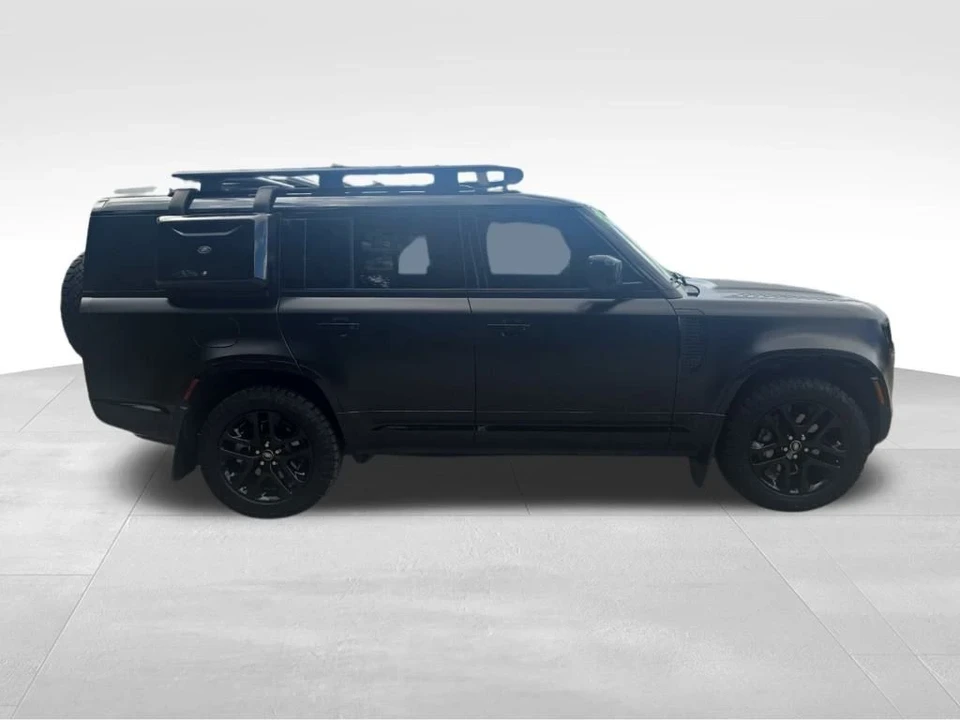 2024 Land Rover Defender L663 - Image 6 of 12