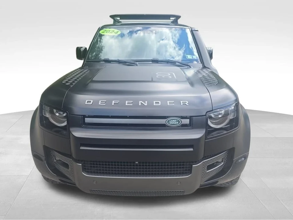 2024 Land Rover Defender L663 - Image 8 of 12