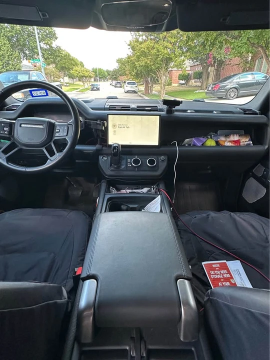 2024 Land Rover Defender L663 - Image 5 of 19