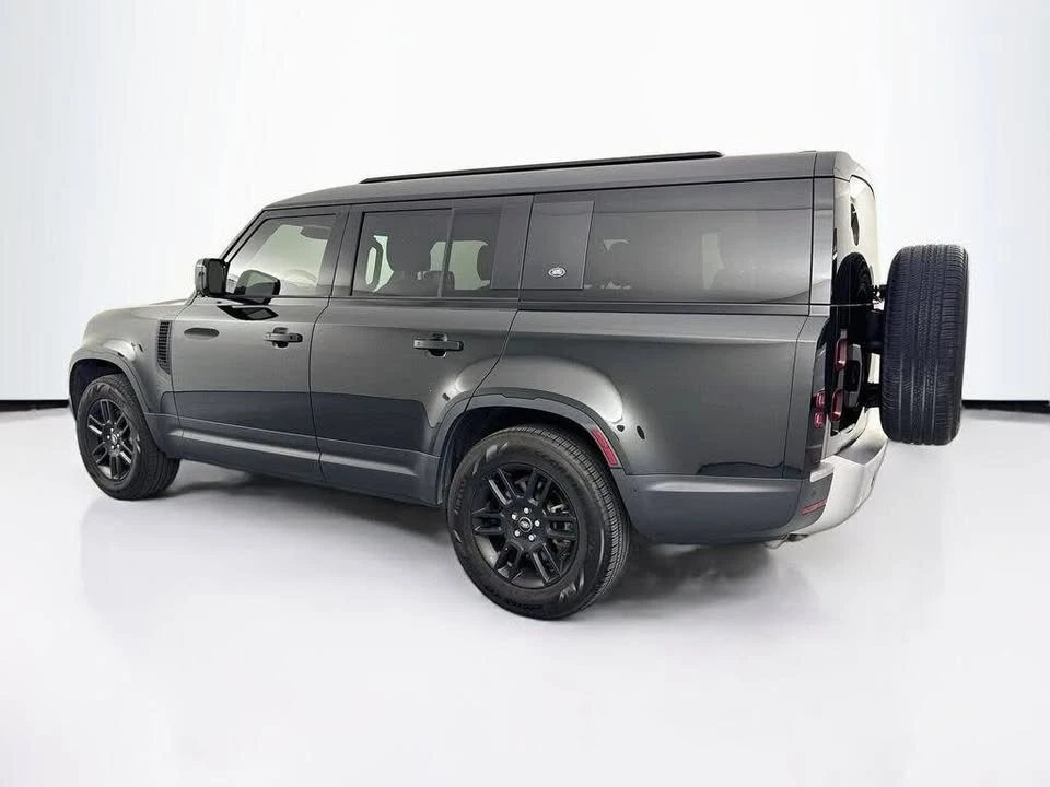 2024 Land Rover Defender L663 - Image 7 of 20