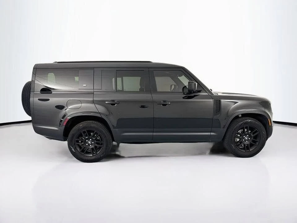 2024 Land Rover Defender L663 - Image 4 of 20