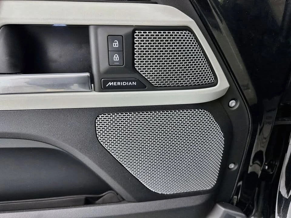 2024 Land Rover Defender L663 - Image 19 of 20