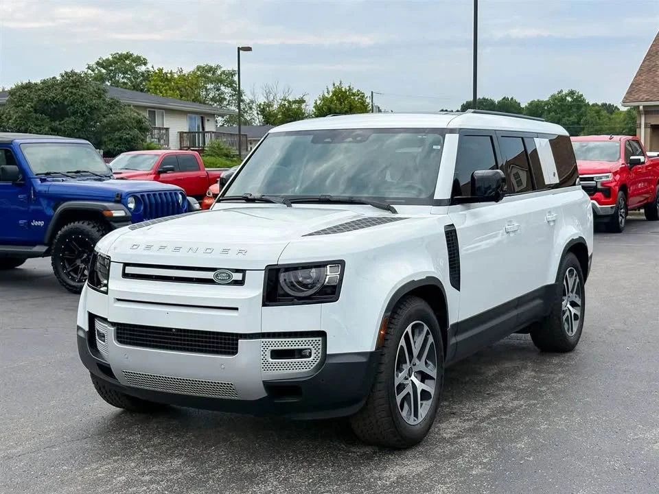 2024 Land Rover Defender L663 - Image 3 of 20