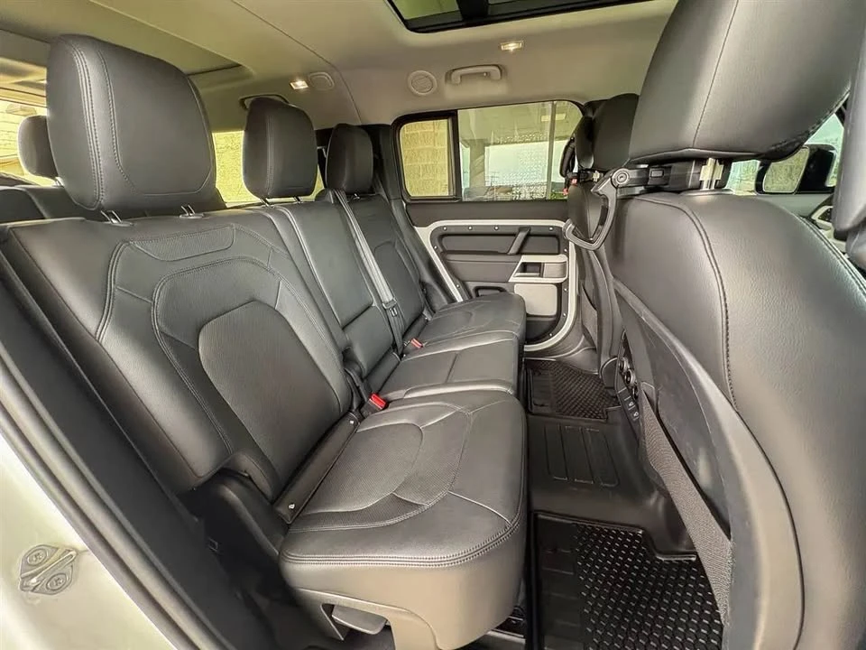 2024 Land Rover Defender L663 - Image 16 of 20