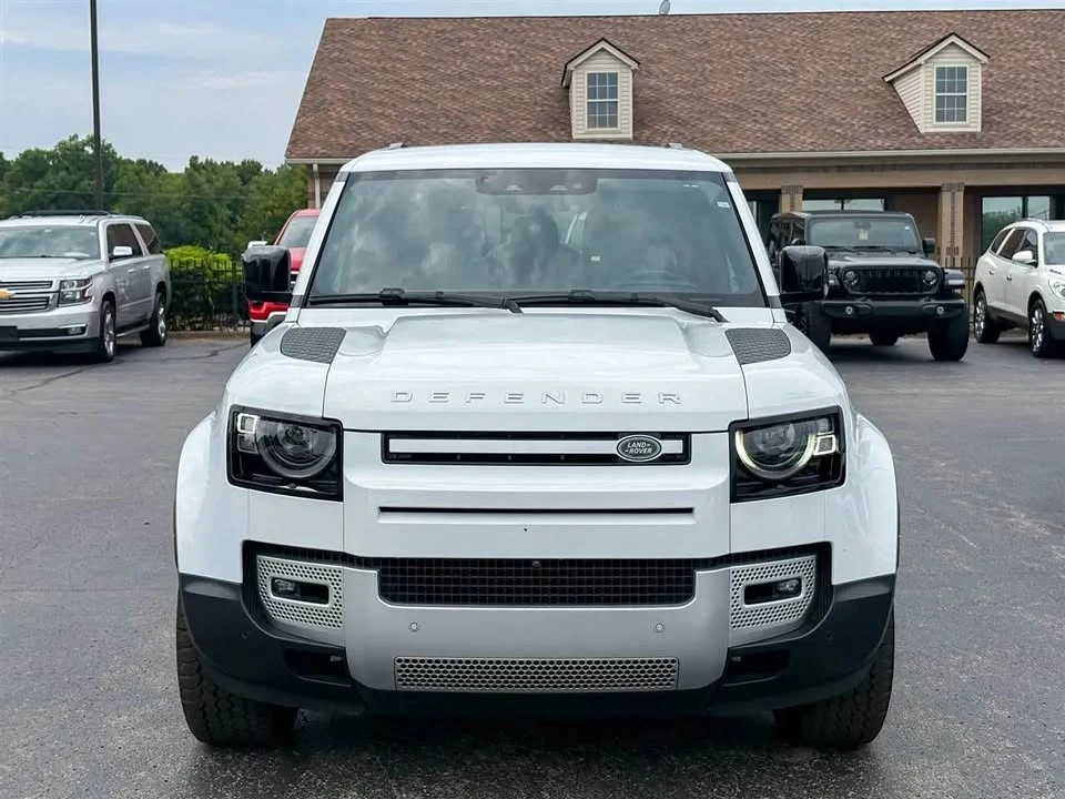 2024 Land Rover Defender L663 - Image 2 of 20