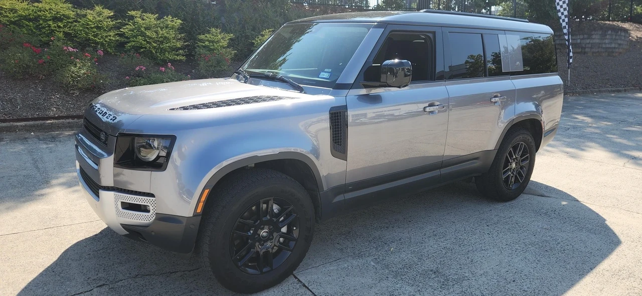 2024 Land Rover Defender L663 - Image 2 of 21