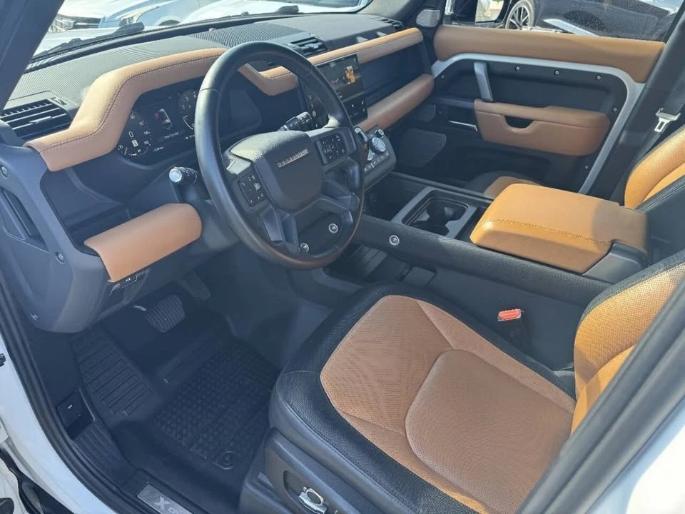 2024 Land Rover Defender L663 - Image 8 of 20