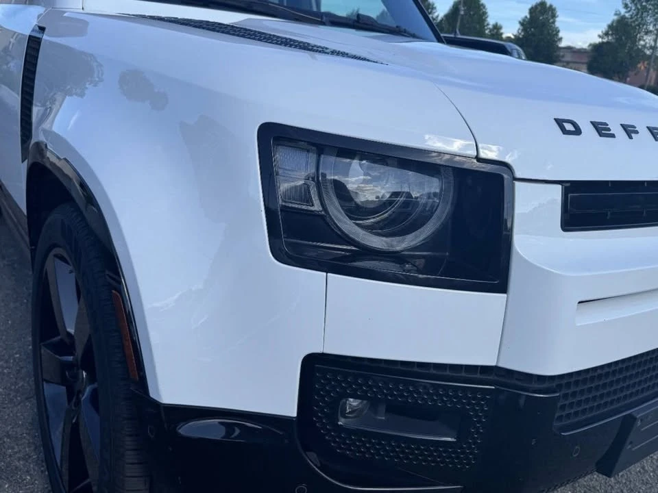 2024 Land Rover Defender L663 - Image 18 of 20