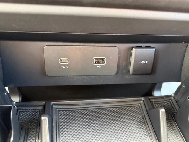 2024 Land Rover Defender L663 - Image 25 of 25