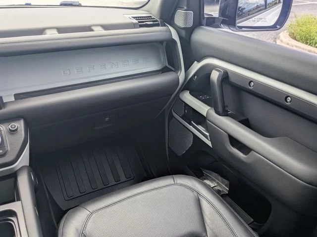 2024 Land Rover Defender L663 - Image 14 of 18