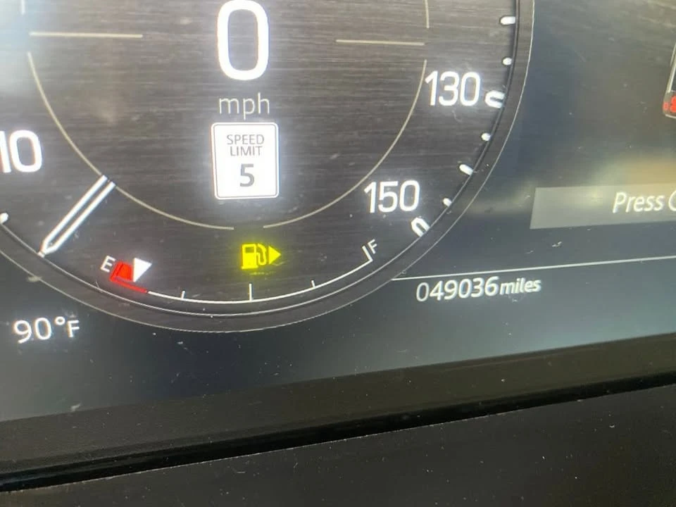 2024 Land Rover Defender L663 - Image 13 of 15