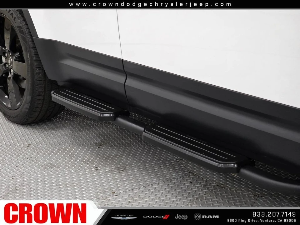 2024 Land Rover - Image 10 of 31