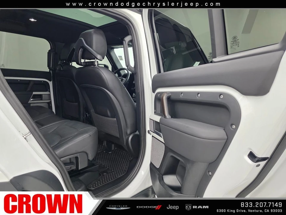 2024 Land Rover - Image 19 of 31