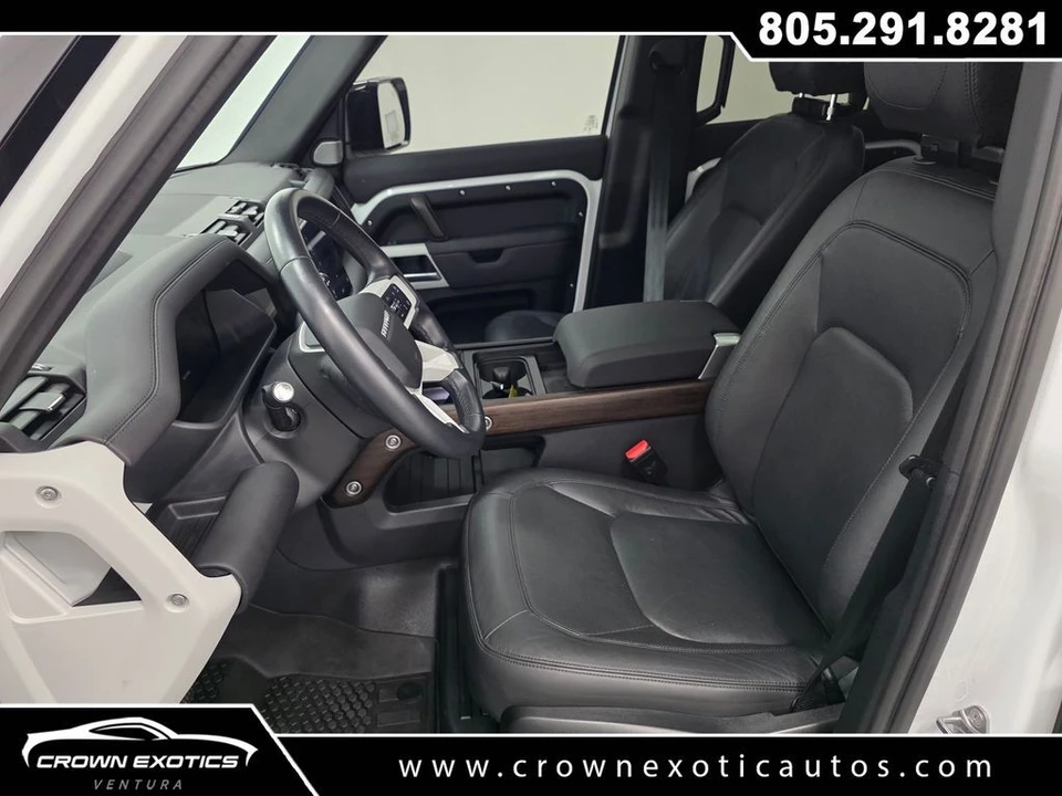 2024 Land Rover Defender L663 - Image 27 of 31