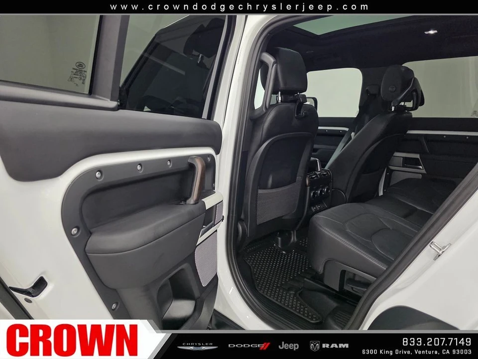 2024 Land Rover - Image 24 of 31
