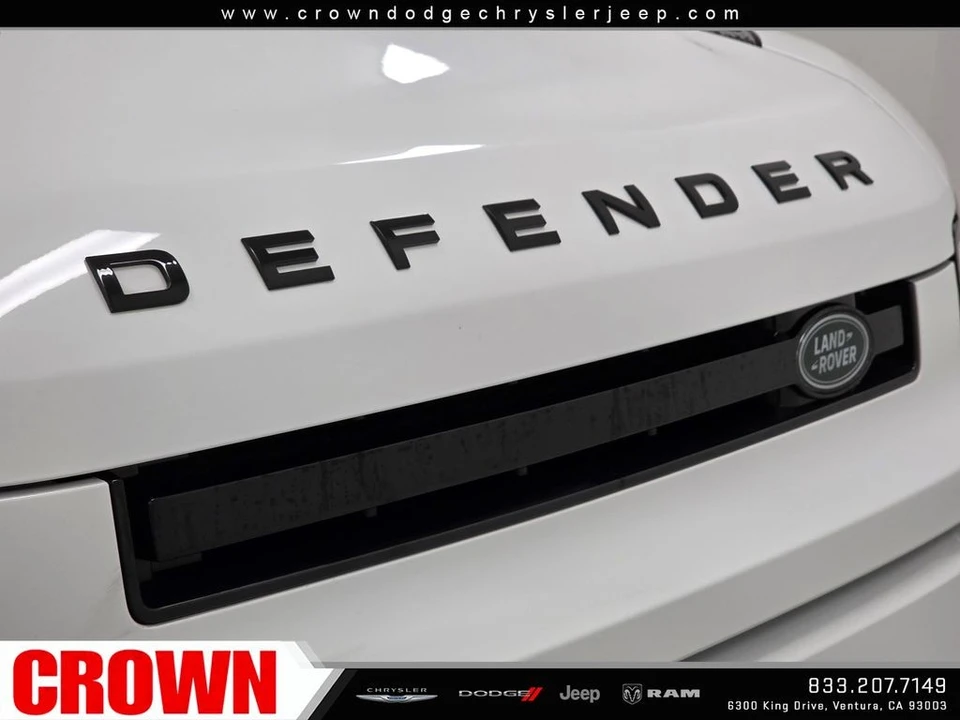 2024 Land Rover - Image 11 of 31
