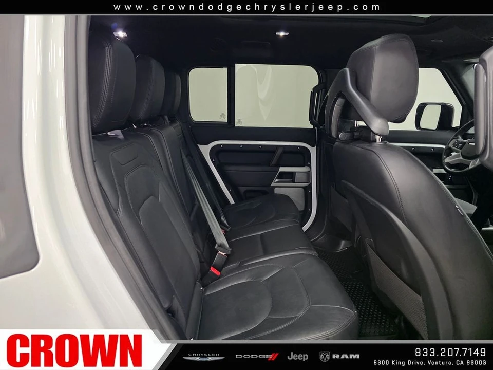 2024 Land Rover - Image 18 of 31