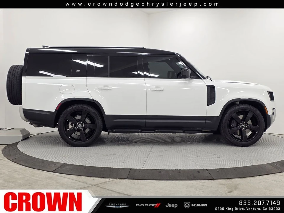 2024 Land Rover - Image 8 of 31