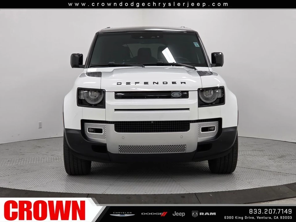 2024 Land Rover - Image 2 of 31