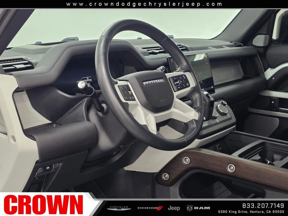 2024 Land Rover - Image 28 of 31