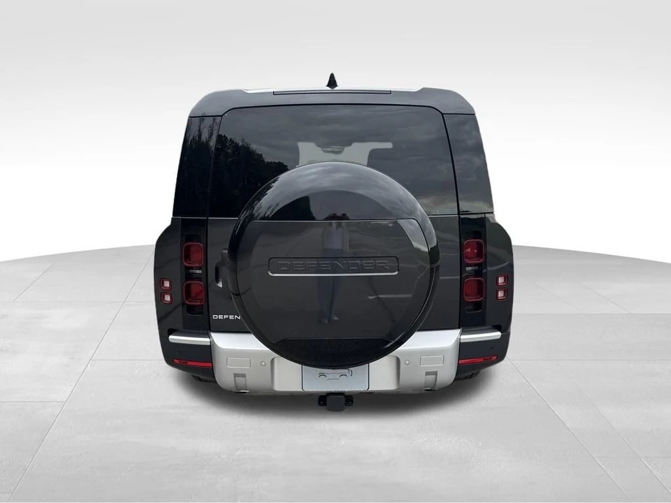 2024 Land Rover Defender L663 - Image 9 of 12