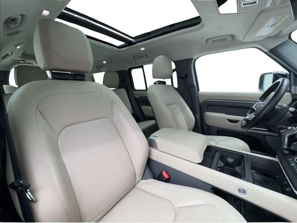 2024 Land Rover Defender L663 - Image 30 of 31