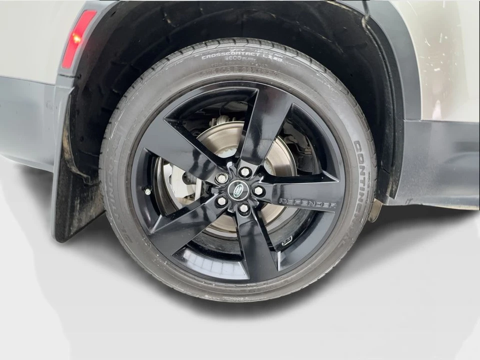 2024 Land Rover Defender L663 - Image 14 of 31