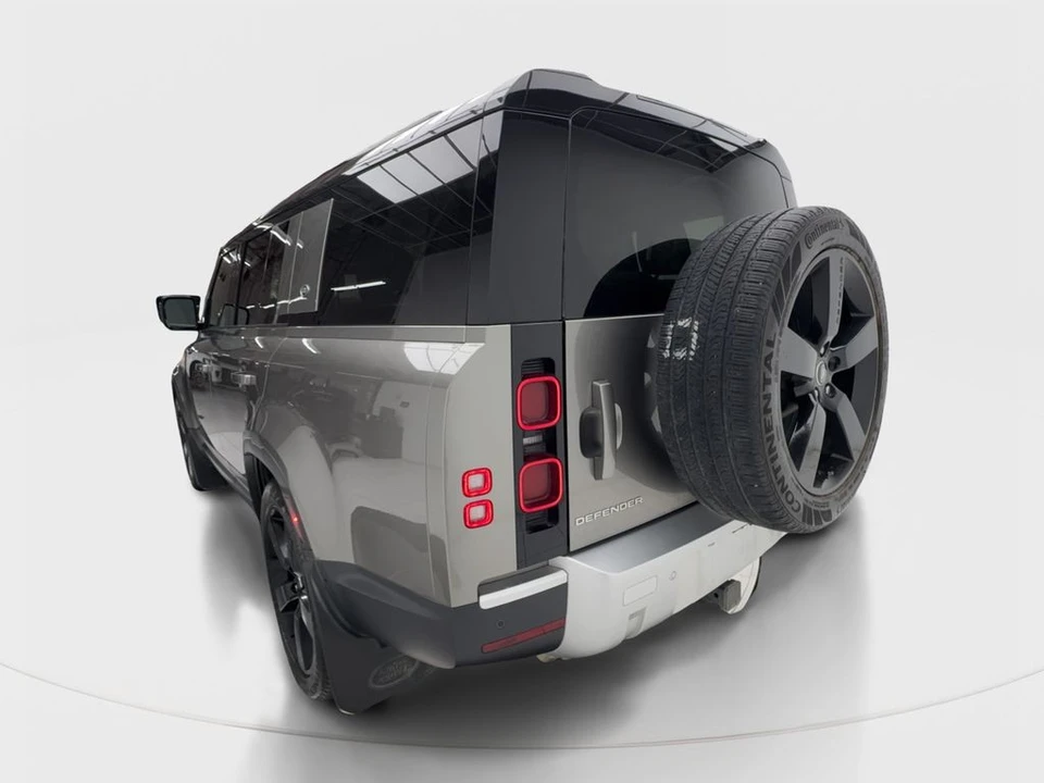 2024 Land Rover Defender L663 - Image 10 of 31