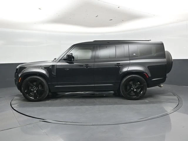 2024 Land Rover Defender V8 - Image 7 of 17