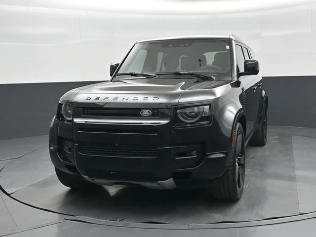 2024 Land Rover Defender V8 - Image 8 of 17