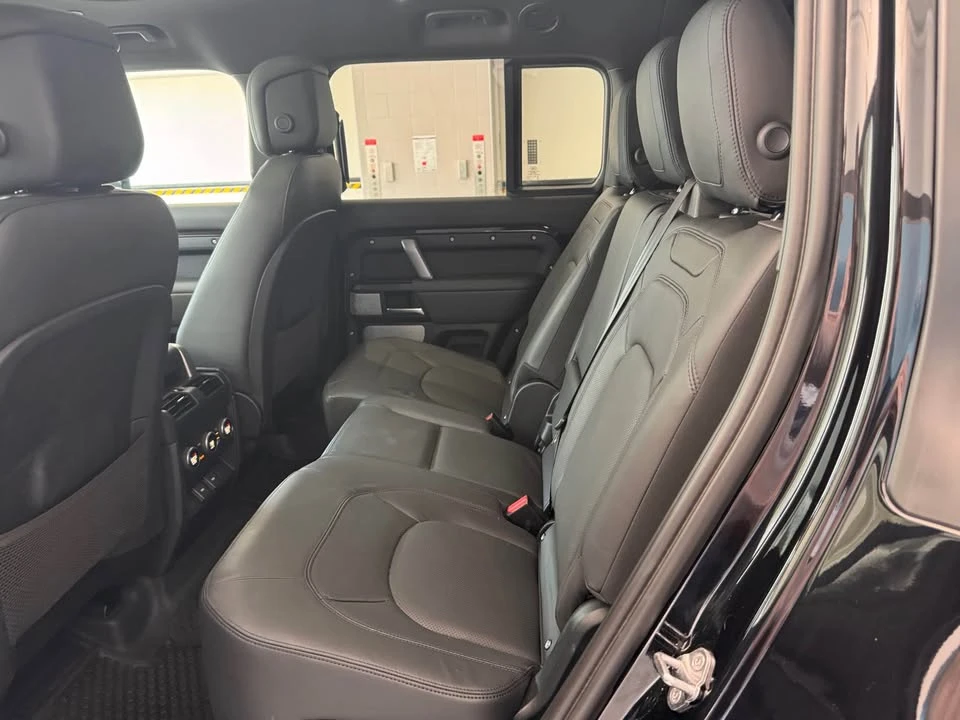 2024 Land Rover Defender L663 - Image 19 of 19