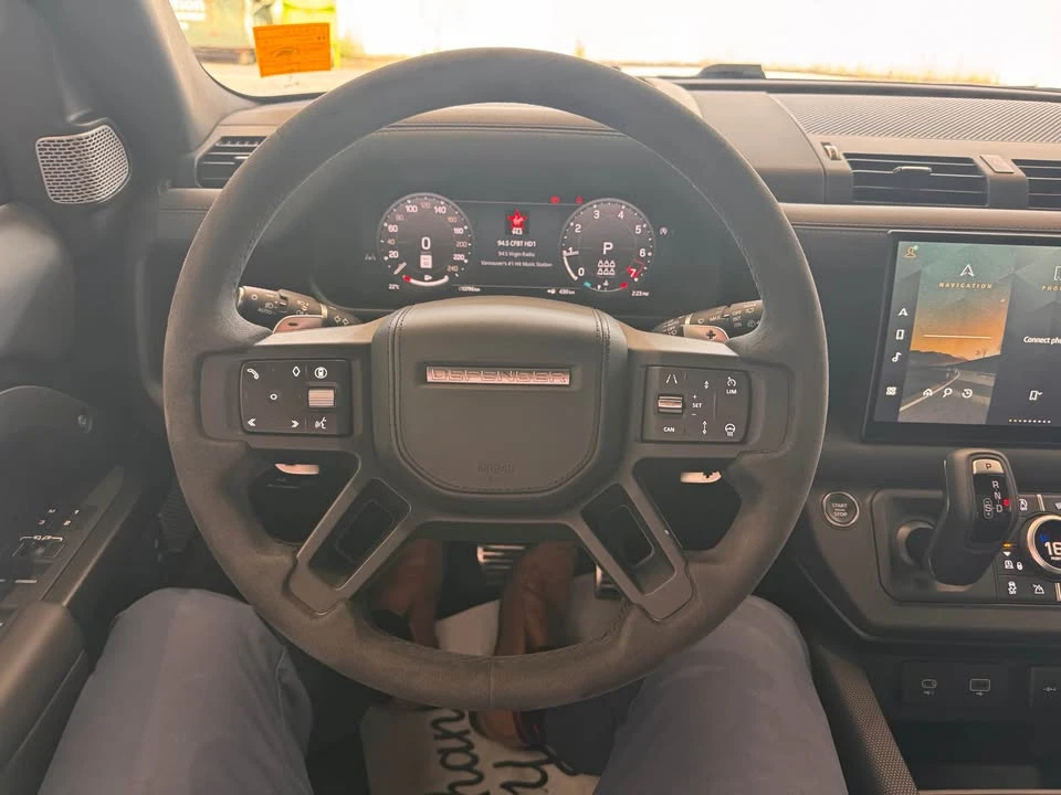 2024 Land Rover Defender L663 - Image 12 of 19