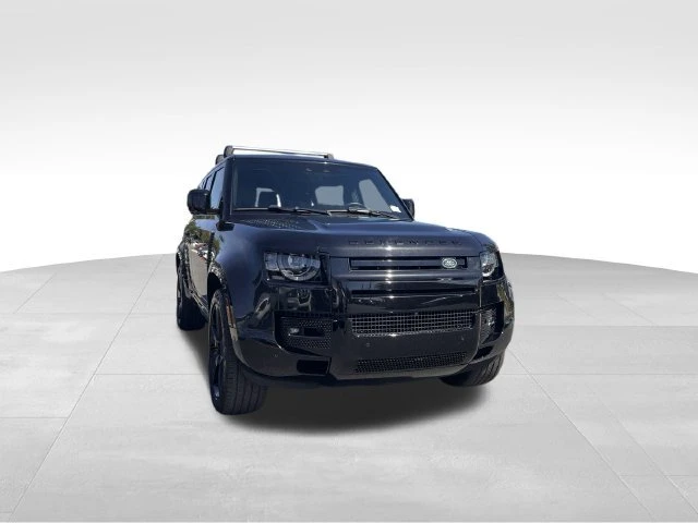 2024 Land Rover Defender L663 - Image 4 of 17