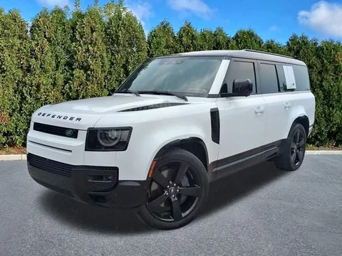2024 Land Rover Defender 130 X-Dynamic SE