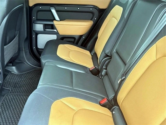 2024 Land Rover Defender L663 - Image 12 of 21