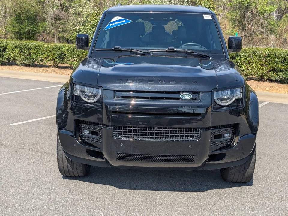 2024 Land Rover Defender L663 - Image 9 of 31