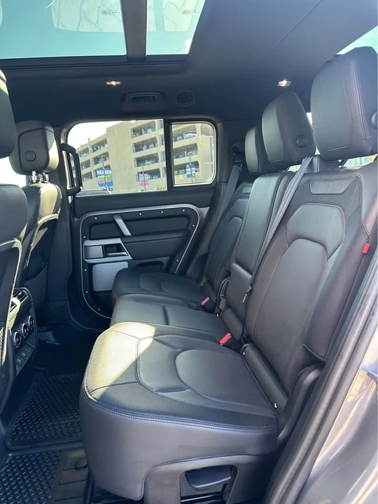 2024 Land Rover Defender L663 - Image 7 of 14